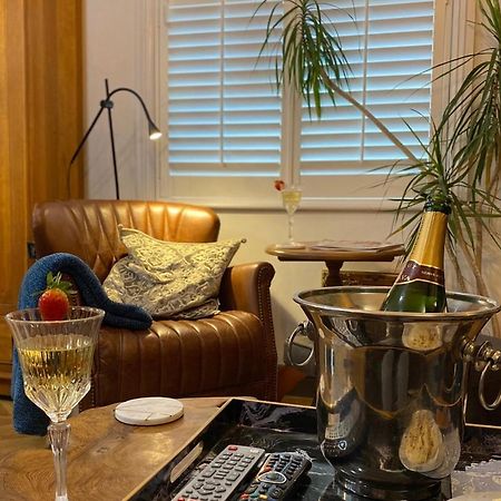ベバリーOurhausアパートメント エクステリア 写真